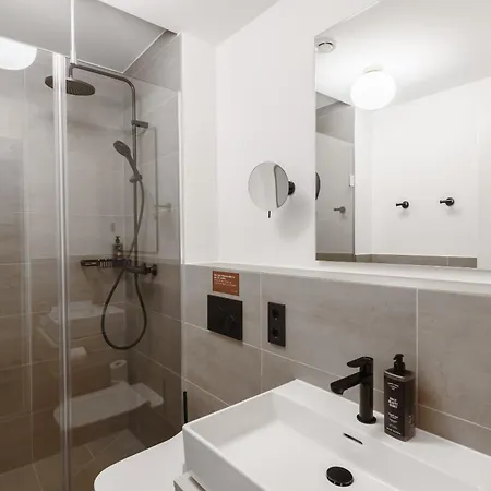 Apartment Limehome Sybelstr *