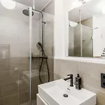 Limehome Sybelstr Berlín