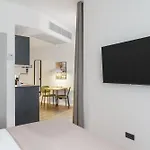 Limehome Sybelstr Apartmán Berlín