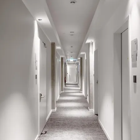 Limehome Sybelstr Διαμέρισμα *