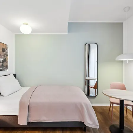 Daire Limehome Sybelstr Berlin