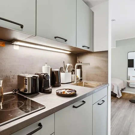 Limehome Sybelstr Апартаменты Берлин