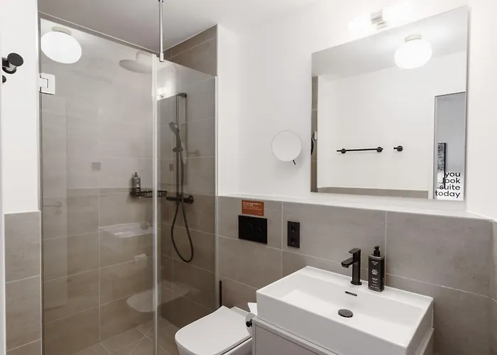 Daire Limehome Sybelstr Berlin