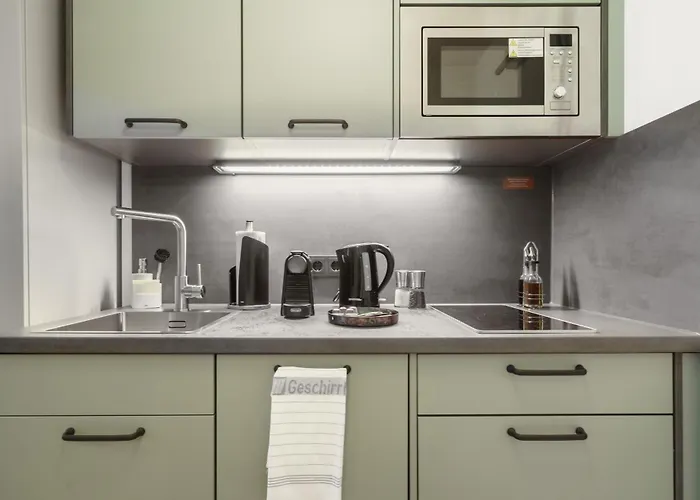 Daire Limehome Sybelstr *