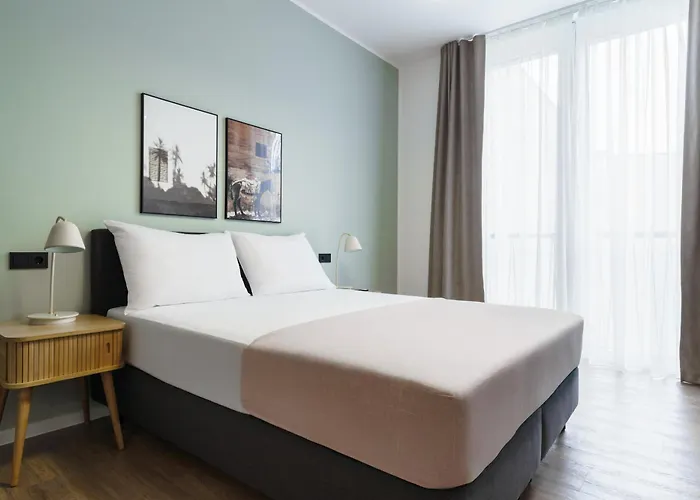 Limehome Sybelstr Апартаменты