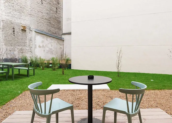 Limehome Sybelstr * Berlin