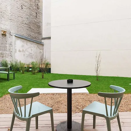 Limehome Sybelstr * Berlin