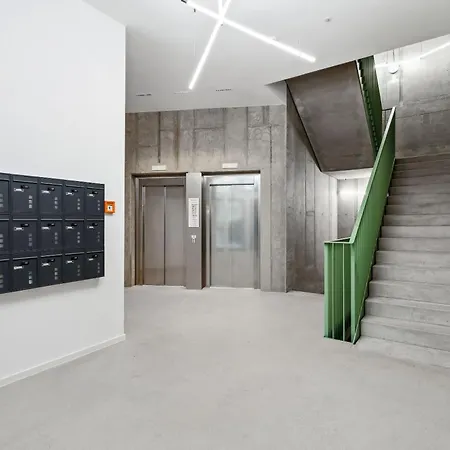 Limehome Sybelstr * Berlin