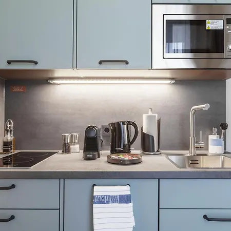 Limehome Sybelstr 아파트